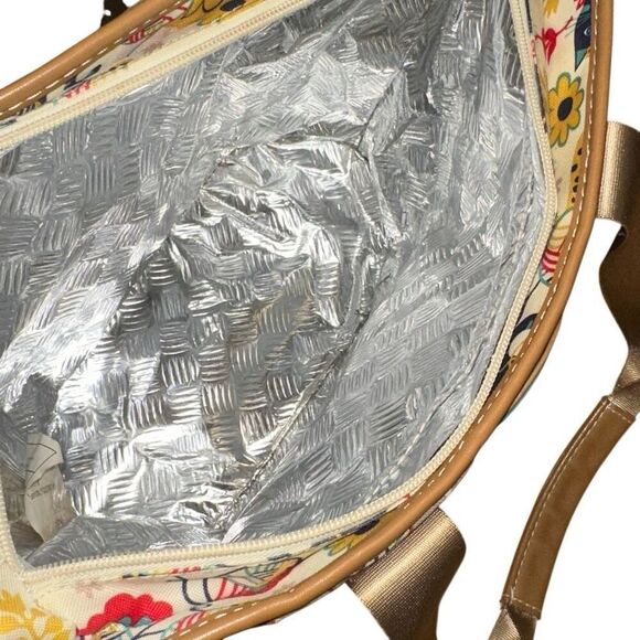 Lily Bloom insulated lunch bag Furry Friends kitty cats adorable friends on it - Picture 6 of 10